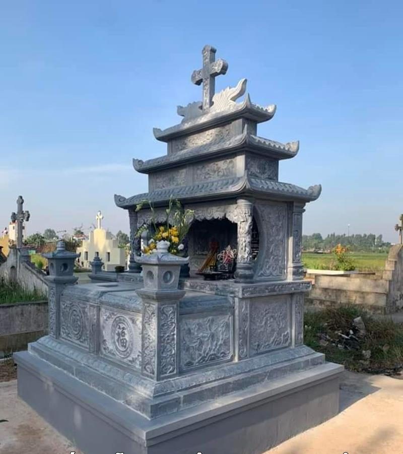 Mộ đá công giáo ba mái lắp đặt tại Bắc Ninh